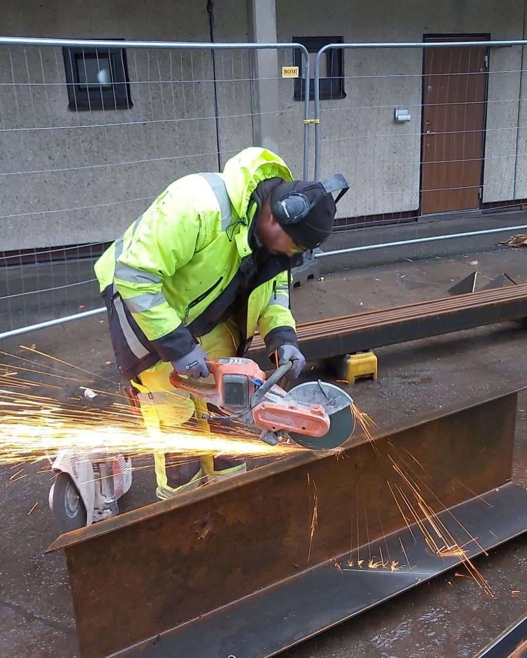 Structural steel fabrication site services UK